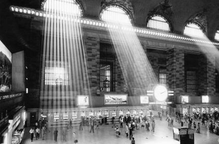 Grand Central station, Angelo Rizzuto, black and white